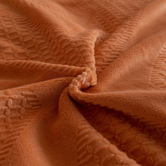 91家纺网 家纺一手货源 找家纺 舒梦琪 2024新款牛奶绒立体雕花床盖四件套 桔色