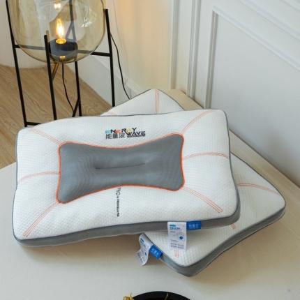 （总）金米璐 2022新款仿能量波乳胶护颈枕头枕芯-款式二