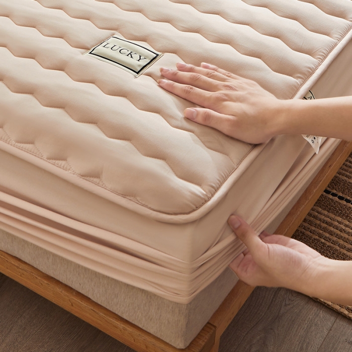 91家纺网 家纺一手货源 找家纺 总芬晴2023款A类母婴级抗菌防螨水洗棉夹棉床笠