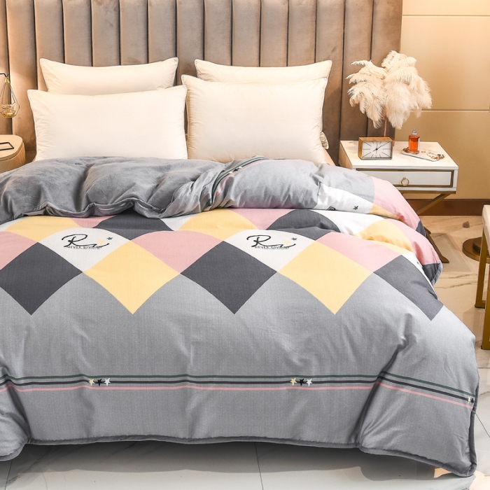 91家纺网 家纺一手货源 找家纺 琪琪阁家纺 2022新款全棉加牛奶绒系列单被套 旅行家