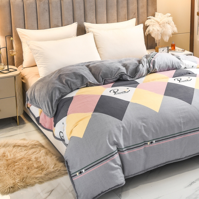 91家纺网 家纺一手货源 找家纺 琪琪阁家纺 2022新款全棉加牛奶绒系列单被套 旅行家