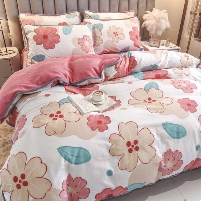 91家纺网 家纺一手货源 找家纺 琪琪阁家纺 2022新款全棉加牛奶绒系列四件套 解语花