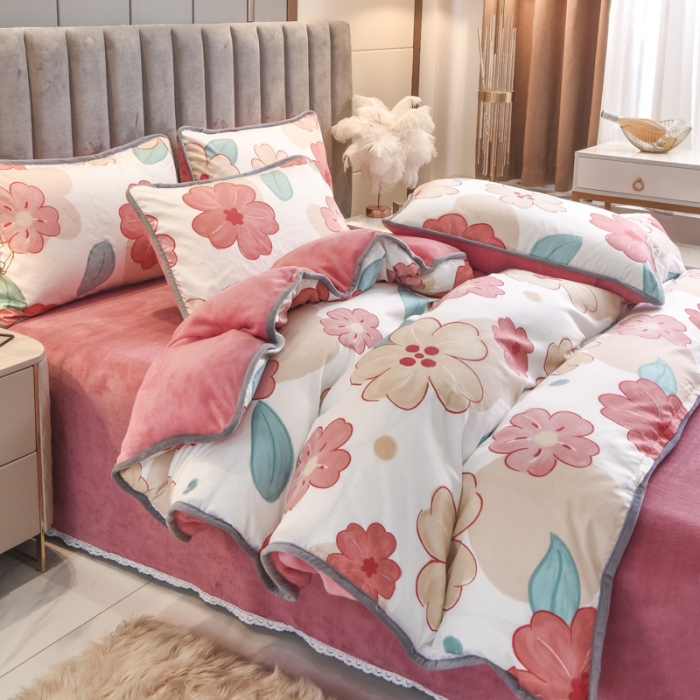 91家纺网 家纺一手货源 找家纺 琪琪阁家纺 2022新款全棉加牛奶绒系列四件套 解语花