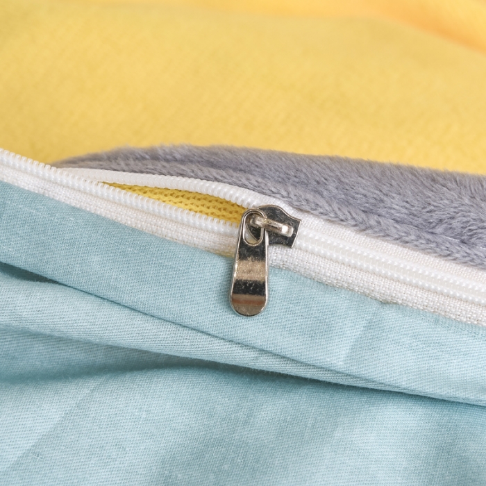 91家纺网 家纺一手货源 找家纺 琪琪阁家纺 2022新款全棉加牛奶绒系列四件套 开心小鹿-绿