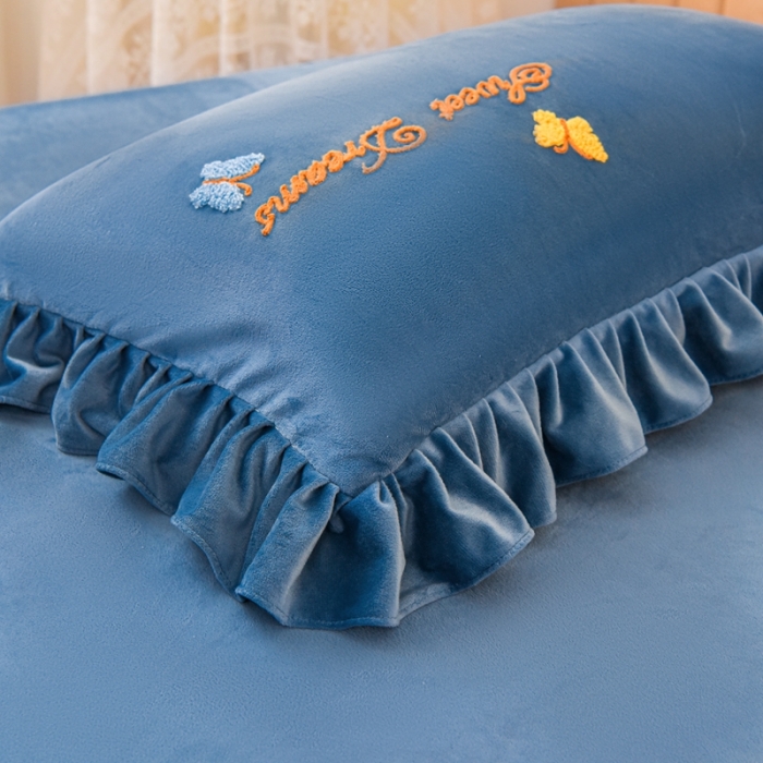 91家纺网 家纺一手货源 找家纺 唐人居 2025新款宝宝绒毛巾绣花边四件套-蒲公英之恋-蓝