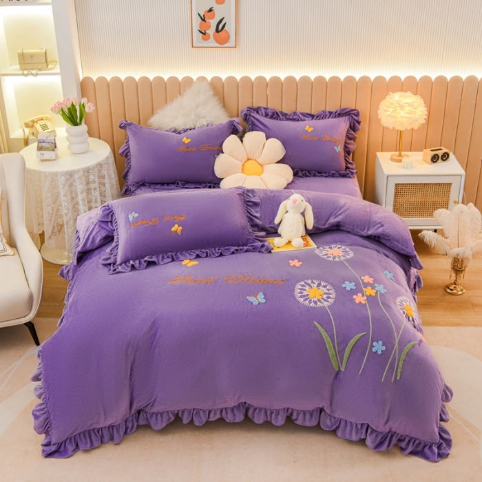 91家纺网 家纺一手货源 找家纺 唐人居2025新款宝宝绒毛巾绣花边四件套-蒲公英之恋 -紫