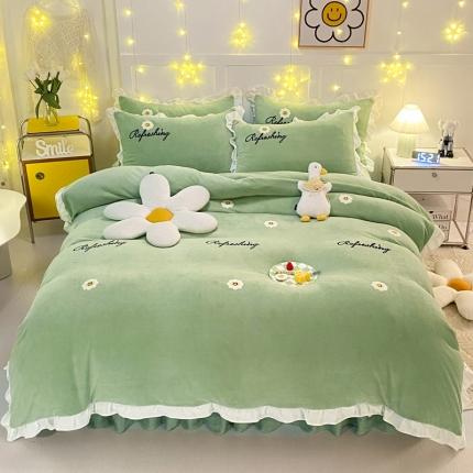 91家纺网 家纺一手货源 找家纺 （总）2023新款 爆款高克重牛奶绒公主风花边款四件套太阳花