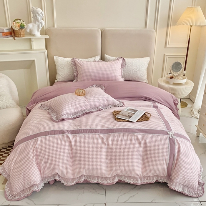 91家纺网 家纺一手货源 找家纺 橙艺家居 2022新款全棉色织水洗花边工艺款四件套塞纳河畔紫