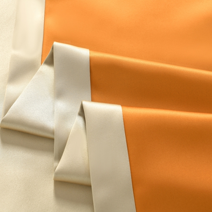 91家纺网 家纺一手货源 找家纺 莉人坊美容床罩批发 2023绸缎角花美容床罩四件套 角花米黄