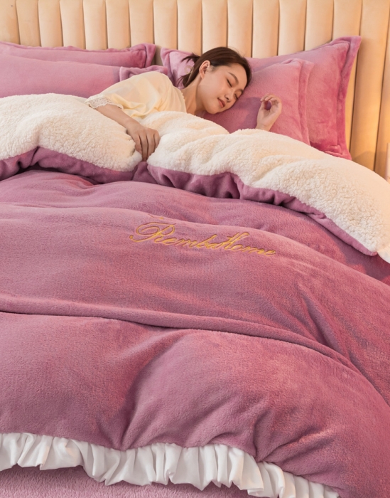 91家纺网 家纺一手货源 找家纺 简爱家纺 2025年韩版花边法莱绒羊羔绒四件套-回忆-豆沙