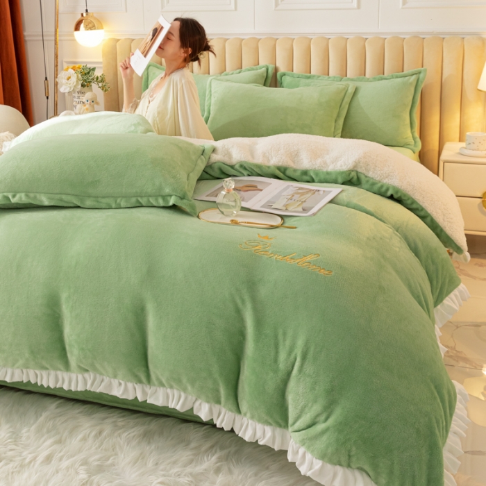 91家纺网 家纺一手货源 找家纺 简爱家纺 2025年韩版花边法莱绒羊羔绒四件套-回忆-浅绿