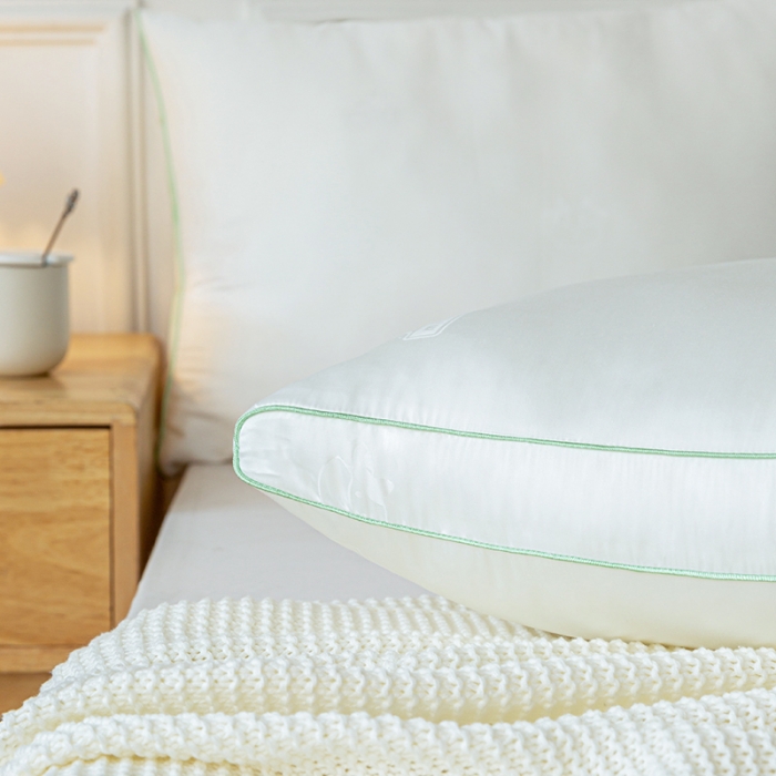 91家纺网 家纺一手货源 找家纺 （总）多点家居 2022新款牛抱抱抗菌枕