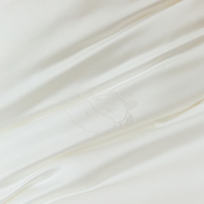 91家纺网 家纺一手货源 找家纺 （总）多点家居 2022新款牛抱抱抗菌枕