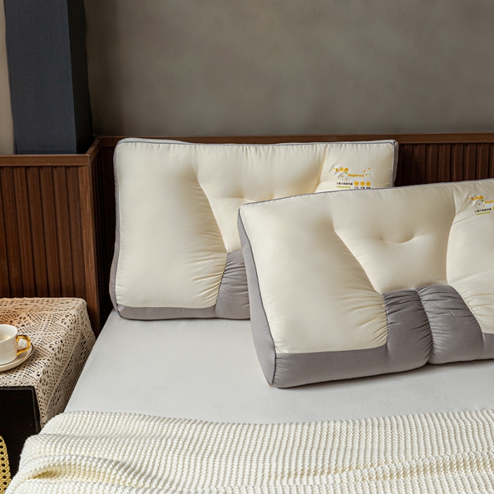 91家纺网 家纺一手货源 找家纺 多点家居  2022新款牛豆豆枕 灰