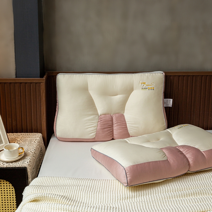 91家纺网 家纺一手货源 找家纺 多点家居  2022新款牛豆豆枕 粉