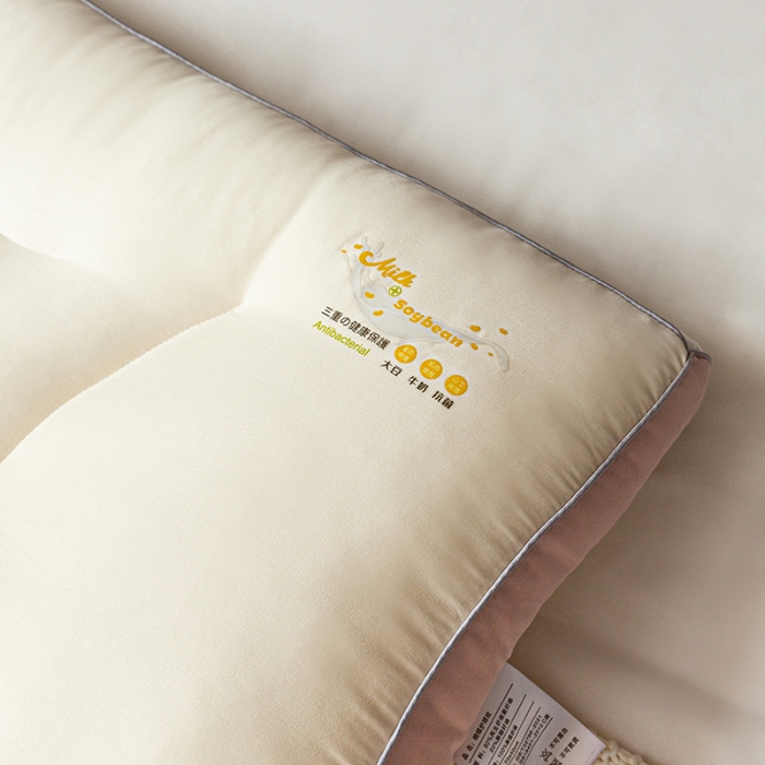 91家纺网 家纺一手货源 找家纺 多点家居  2022新款牛豆豆枕 粉