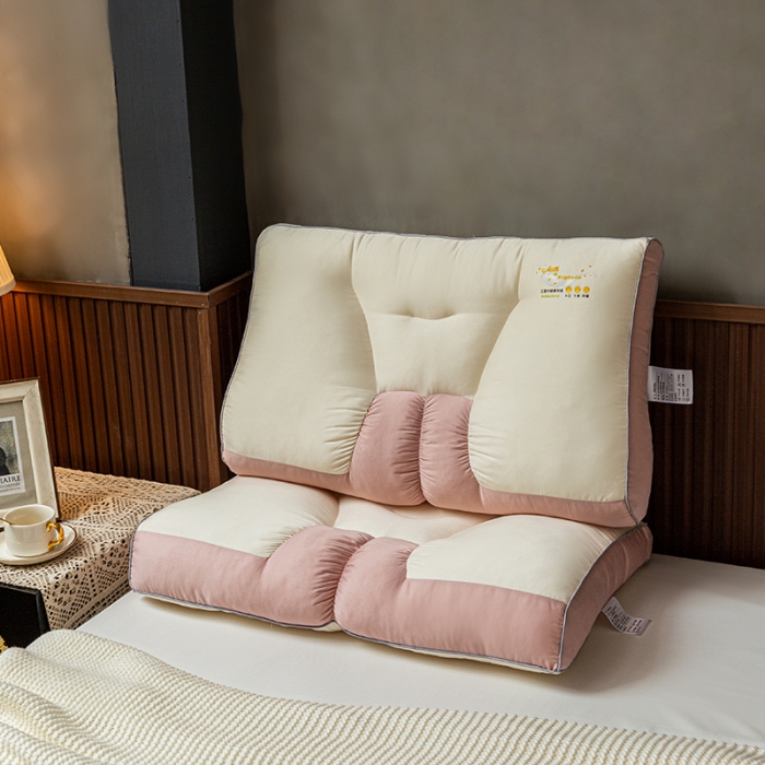 91家纺网 家纺一手货源 找家纺 多点家居  2022新款牛豆豆枕 粉