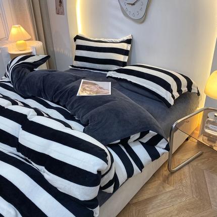 91家纺网 家纺一手货源 找家纺 （总）艾佳 2025新款牛奶绒金典黑白四件套 风格一