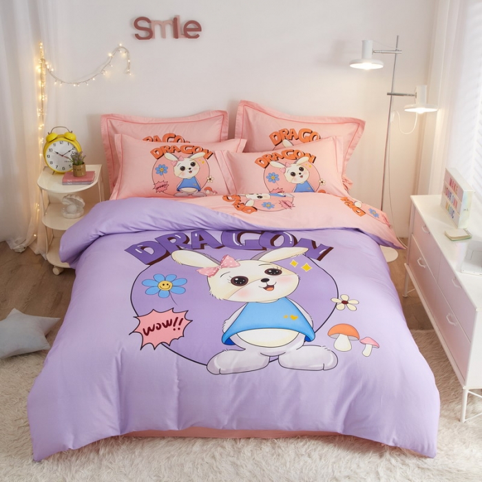 91家纺网 家纺一手货源 找家纺 金纱玉纺2022新款全棉生态大版磨毛四件套邻家兔-紫