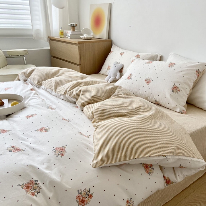 91家纺网 家纺一手货源 找家纺 梦家居 2022新款小清新系列全棉单被套 点点小花