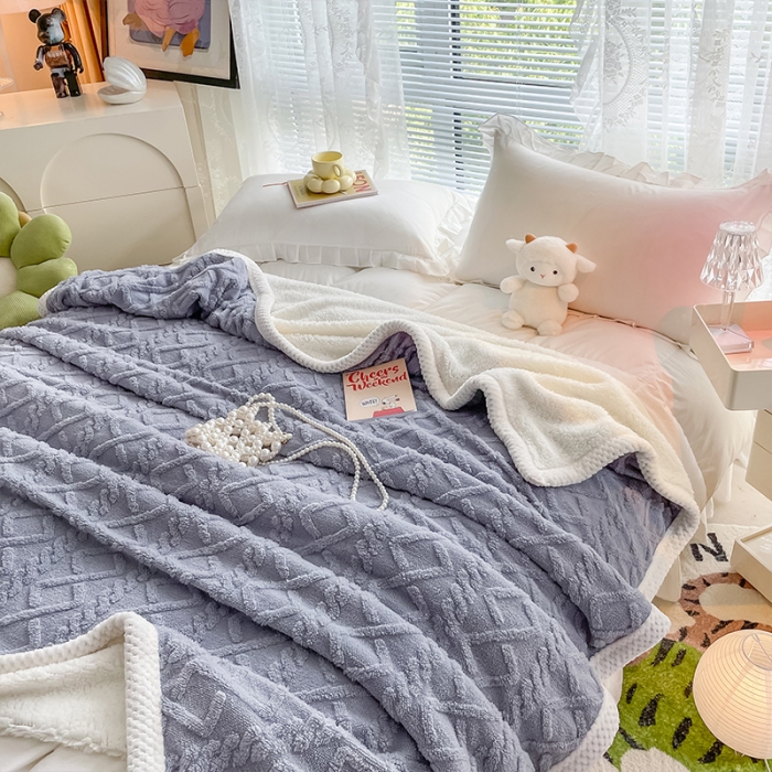 91家纺网 家纺一手货源 找家纺 （总）安哆啦2022新款塔芙绒提花剪花羊羔绒双面复合毛毯毯子