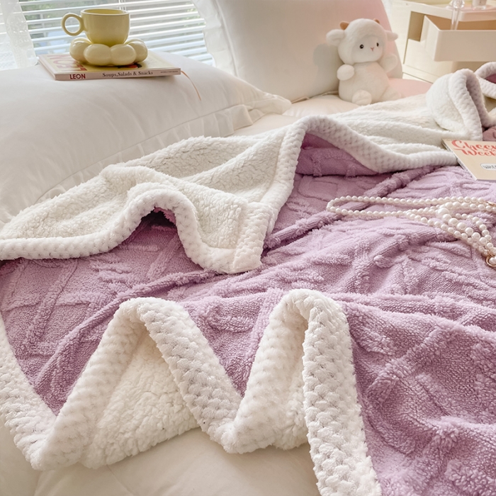 91家纺网 家纺一手货源 找家纺 安哆啦 2022新款塔芙绒提花剪花羊羔绒双面复合毛毯毯子 香芋紫