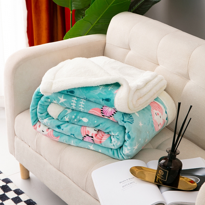 91家纺网 家纺一手货源 找家纺 来菲毛毯2025新款北极绒复合毯加收双层羊羔绒印花毯子美人鱼