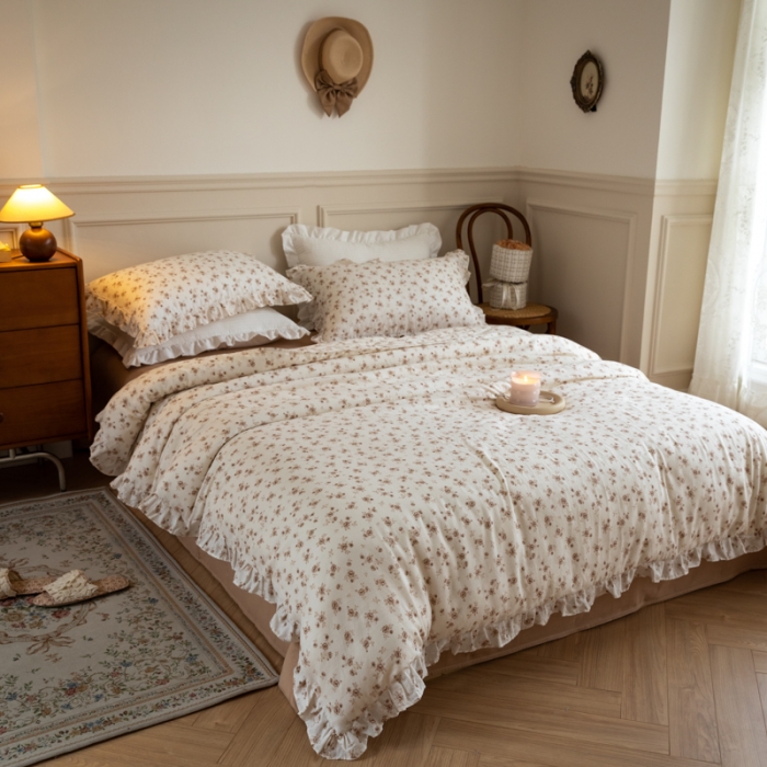 91家纺网 家纺一手货源 找家纺 淑女公社家纺2022新款纯棉双层纱花边款四件套 法兰西玫瑰