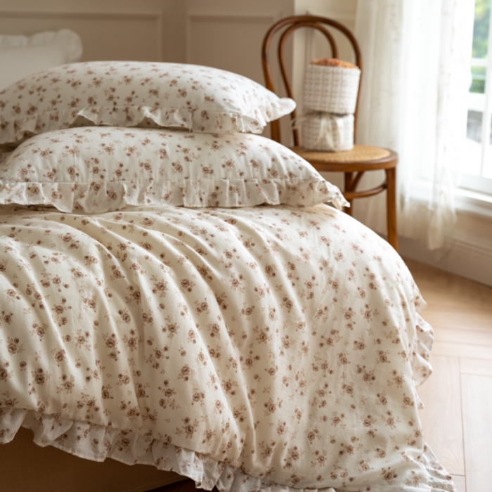 91家纺网 家纺一手货源 找家纺 淑女公社家纺2022新款纯棉双层纱花边款四件套 法兰西玫瑰