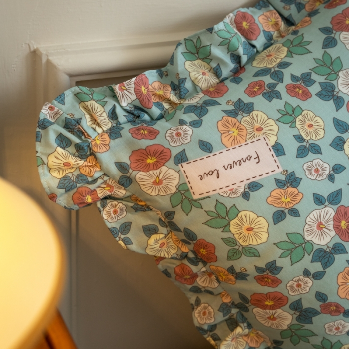 91家纺网 家纺一手货源 找家纺 淑女公社家纺2022新款纯棉双层纱花边款四件套 牵牛花