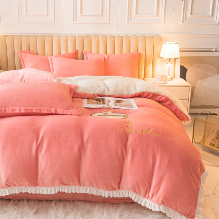 91家纺网 家纺一手货源 找家纺 （总）简爱家纺 2025年韩版花边法莱绒羊羔绒四件套-回忆