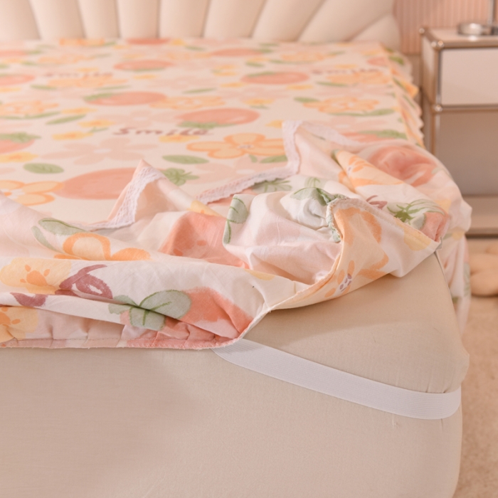 91家纺网 家纺一手货源 找家纺 美达 2025全棉蕾丝小花边单床裙 笑脸草莓