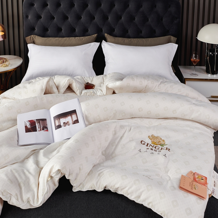 91家纺网 家纺一手货源 找家纺 （总）丽卡家纺 家居馆 2023新款生姜暖绒春秋被