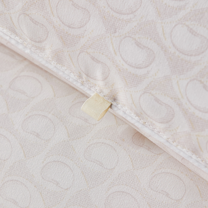 91家纺网 家纺一手货源 找家纺 丽卡家纺 家居馆 2023新款绵豆豆春秋被 绵豆豆-灰