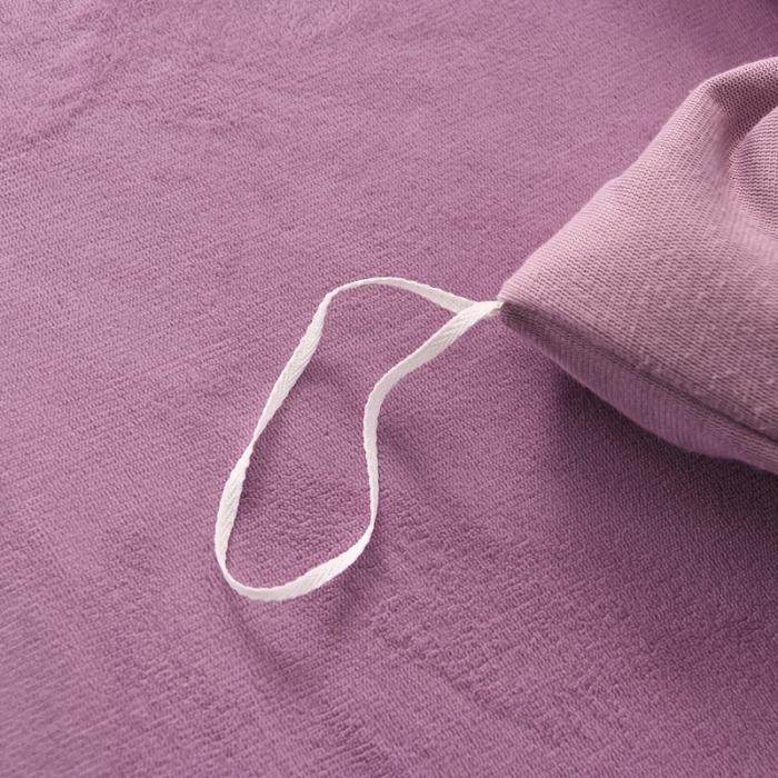 91家纺网 家纺一手货源 找家纺 澳洲羽2024新款防静电高克重纯色丝滑宽边牛奶绒四件套复古紫