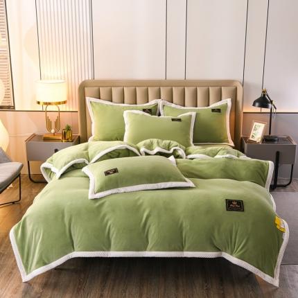 91家纺网 家纺一手货源 找家纺 澳洲羽2024新款防静电高克重纯色丝滑宽边牛奶绒四件套果绿