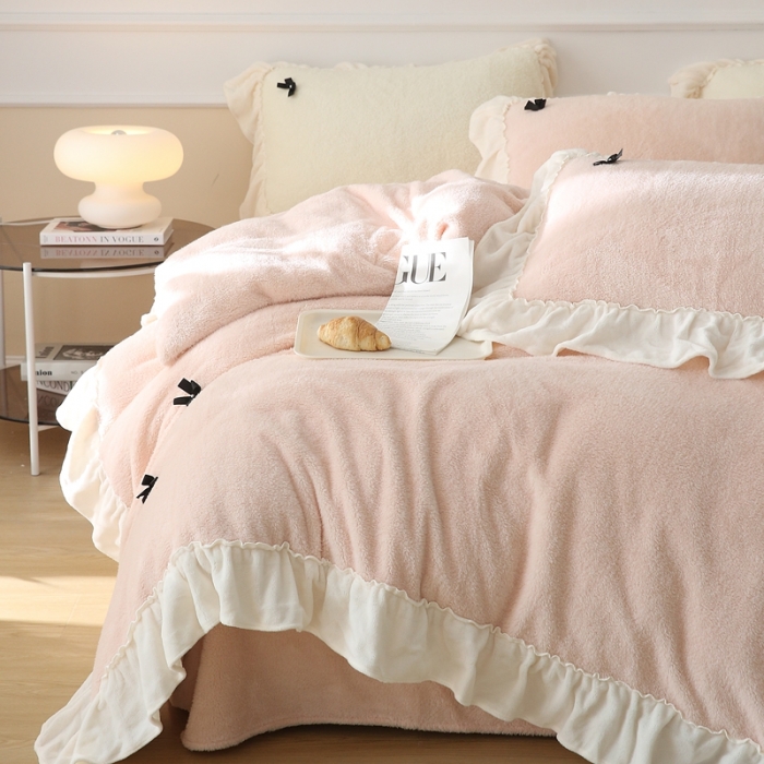 91家纺网 家纺一手货源 找家纺 玛奇朵  2022高克重进口泰迪绒三件套四件套-仙朵系列 仙朵-粉