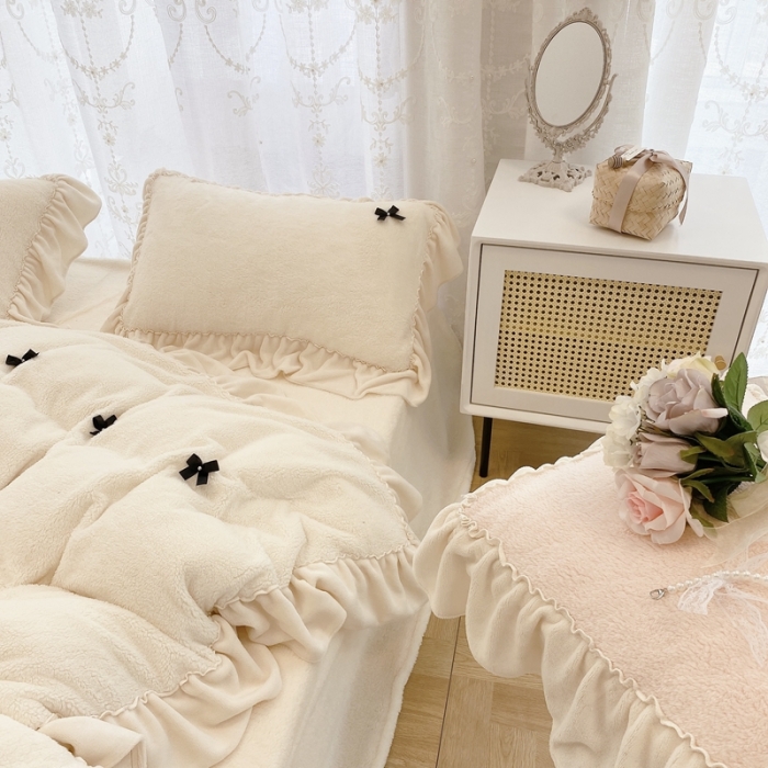 91家纺网 家纺一手货源 找家纺 玛奇朵  2022新款高克重进口泰迪绒三件套四件套-仙朵系列 仙朵-白