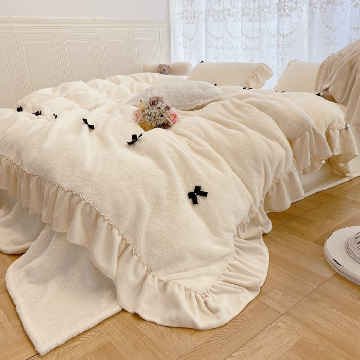 91家纺网 家纺一手货源 找家纺 玛奇朵  2022新款高克重进口泰迪绒三件套四件套-仙朵系列 仙朵-白