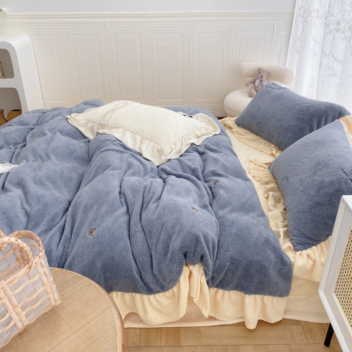 91家纺网 家纺一手货源 找家纺 玛奇朵 2022秋冬新款泰迪绒刺绣系列四件套 泰迪-蓝色