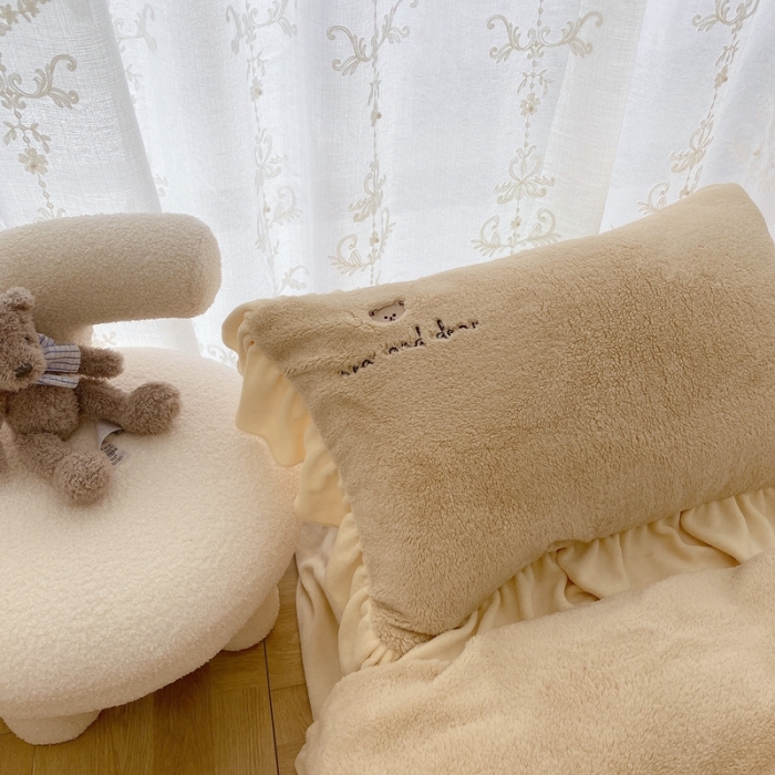 91家纺网 家纺一手货源 找家纺 玛奇朵 2022秋冬新款泰迪绒刺绣系列四件套 泰迪-栗色