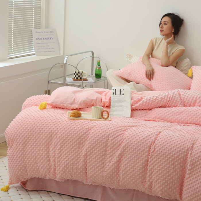 91家纺网 家纺一手货源 找家纺 玛奇朵 2022升级版A类豆豆绒流苏系列三件套四件套 豆豆绒-芭比粉