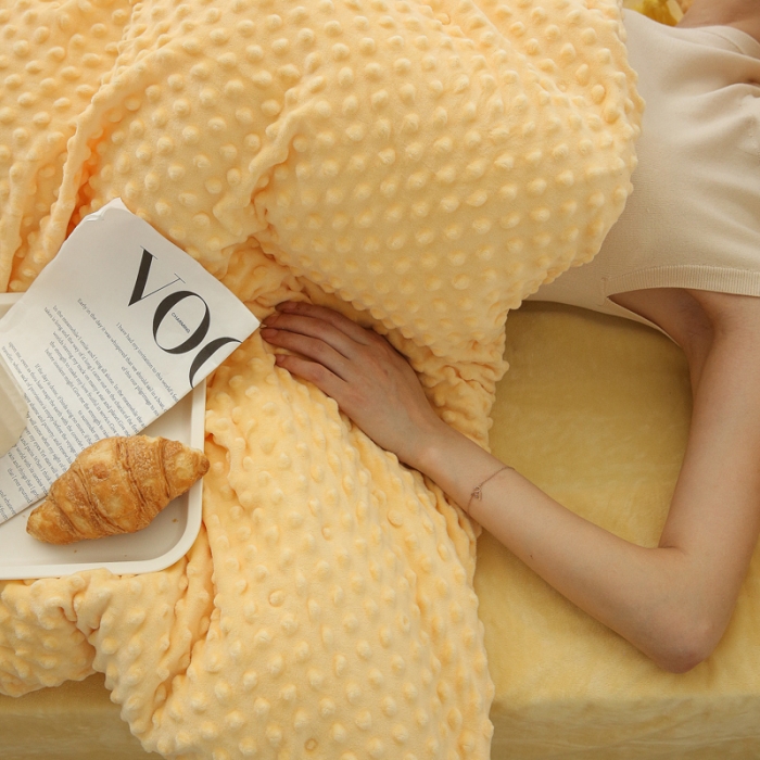 91家纺网 家纺一手货源 找家纺 玛奇朵 2022升级版A类豆豆绒流苏系列三件套四件套 豆豆绒-奶油黄