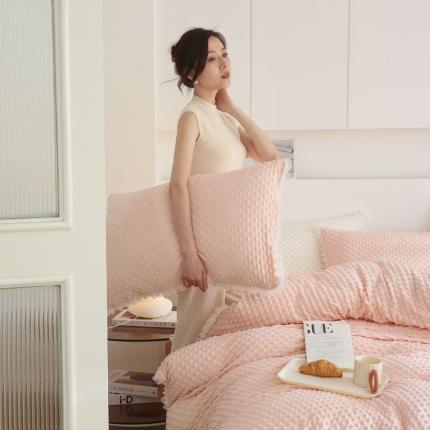 玛奇朵 2022升级版A类豆豆绒梦露系列四件套 梦露-婴儿粉