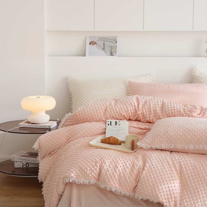 91家纺网 家纺一手货源 找家纺 玛奇朵 2022升级版A类豆豆绒梦露系列四件套 梦露-婴儿粉