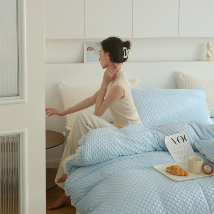 91家纺网 家纺一手货源 找家纺 玛奇朵 2022升级版A类豆豆绒梦露系列四件套 梦露-婴儿蓝