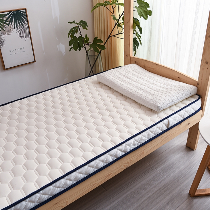 91家纺网 家纺一手货源 找家纺 亿丁点 2023新款四季通用针织乳胶记忆海绵床垫-小床 乳胶白