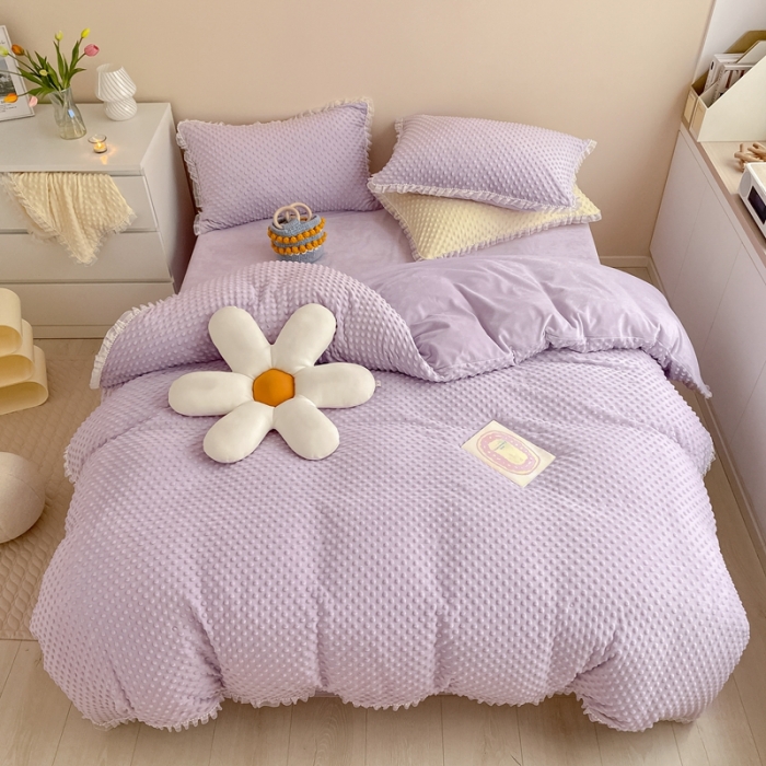 91家纺网 家纺一手货源 找家纺 玛奇朵 2022升级版A类豆豆绒梦露系列四件套 梦露-丁香紫