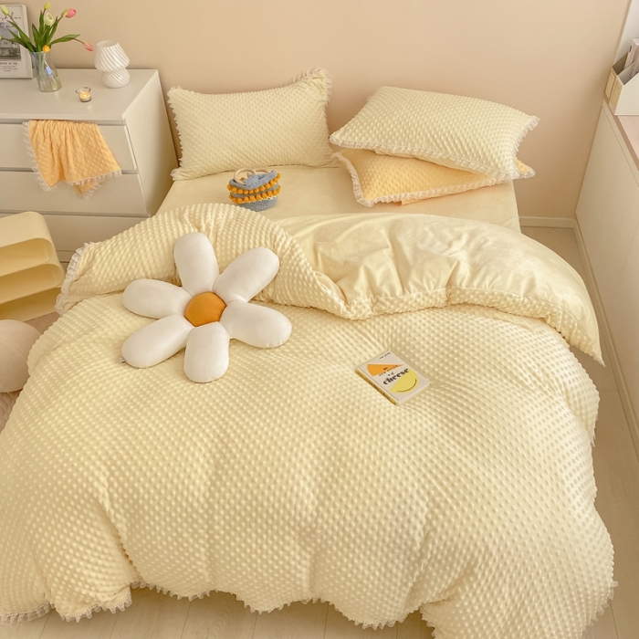 91家纺网 家纺一手货源 找家纺 玛奇朵  2022升级版A类豆豆绒梦露系列四件套 梦露-象牙白