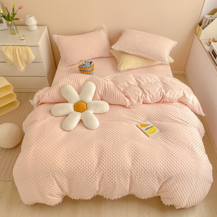 91家纺网 家纺一手货源 找家纺 玛奇朵  2022升级版A类豆豆绒梦露系列四件套 梦露-婴儿粉